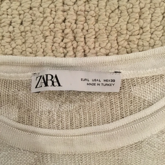 Faux leather skirt and white sheer top - Picture 4 of 4